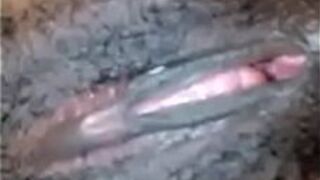 Убей себя пальцем королевы для своего клиента - порно видео