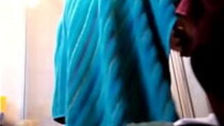 Сексуальный амонван - порно видео