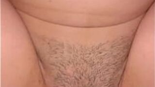 Зрелая танцовщица с тугой киской крупным планом в видео от первого лица - порно видео
